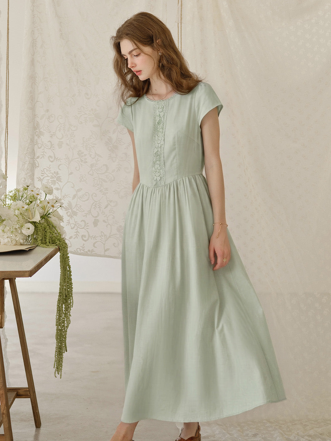 Claire | Vintage Lace Collar White Cotton Dress