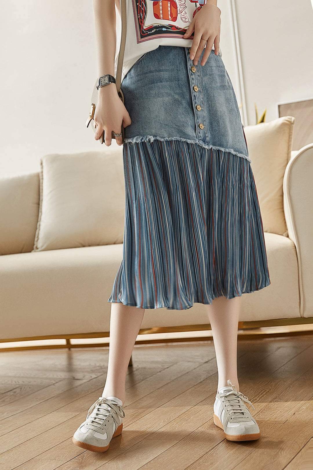 Shirley | Contrast Panel Pleated Midi Skirt