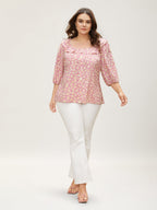 Daisy Patterned Ruffled Collar Blouse