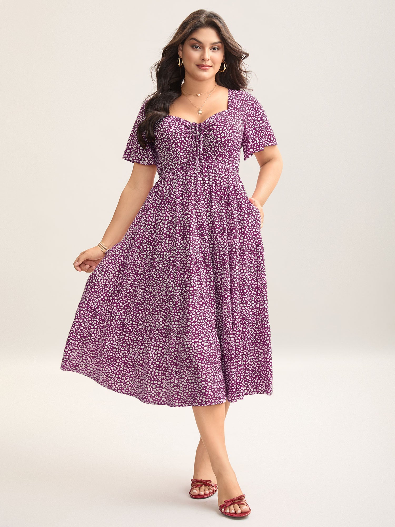 Ditsy Floral Sweetheart Drawstring Pocket Tiered Dress